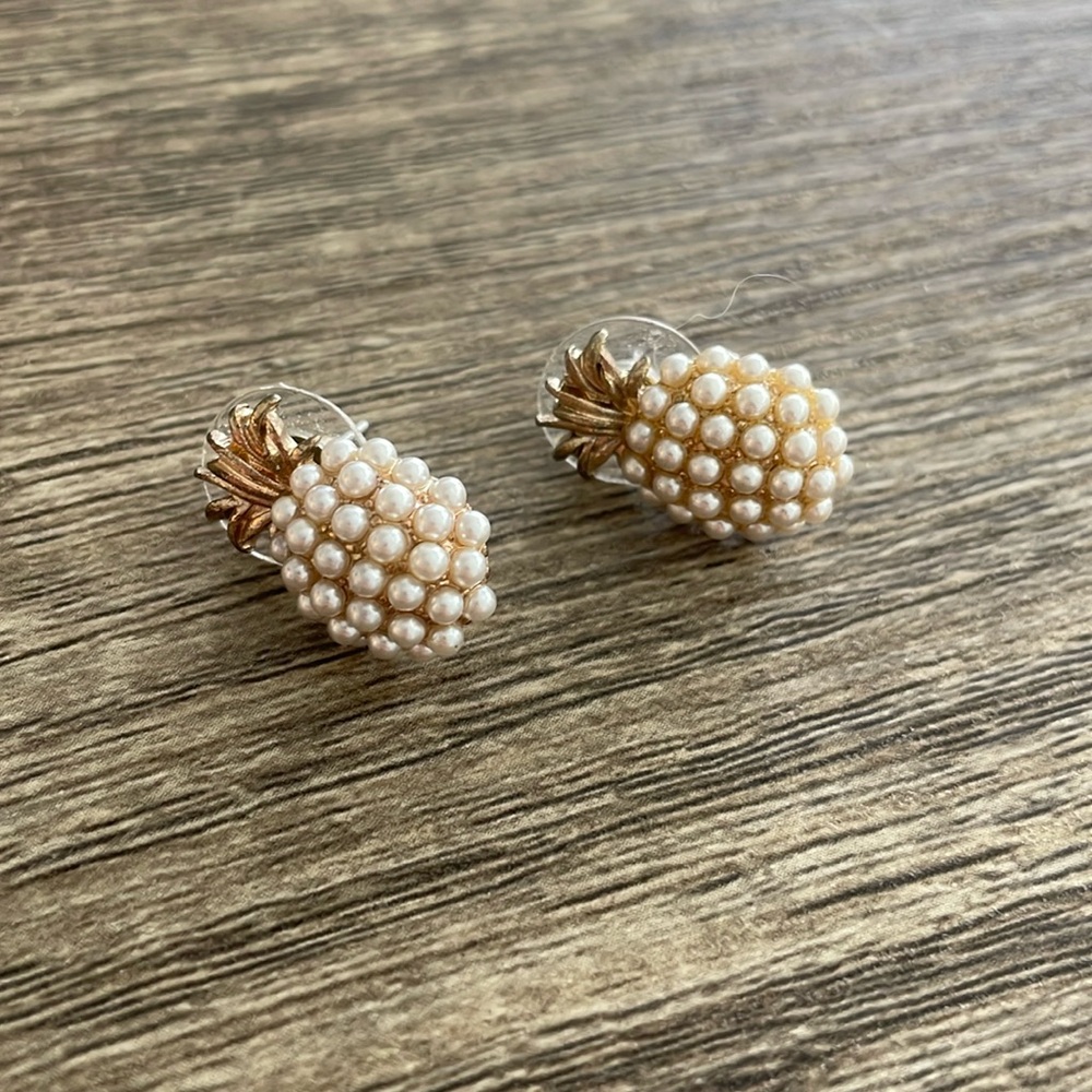 Pearl Pineapple Earrings